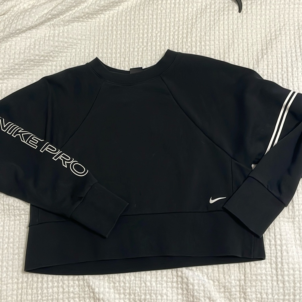 Nike cropped crewneck